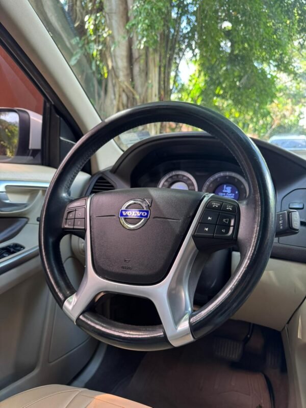 VOLVO XC60 T6 2010 - Imagen 13