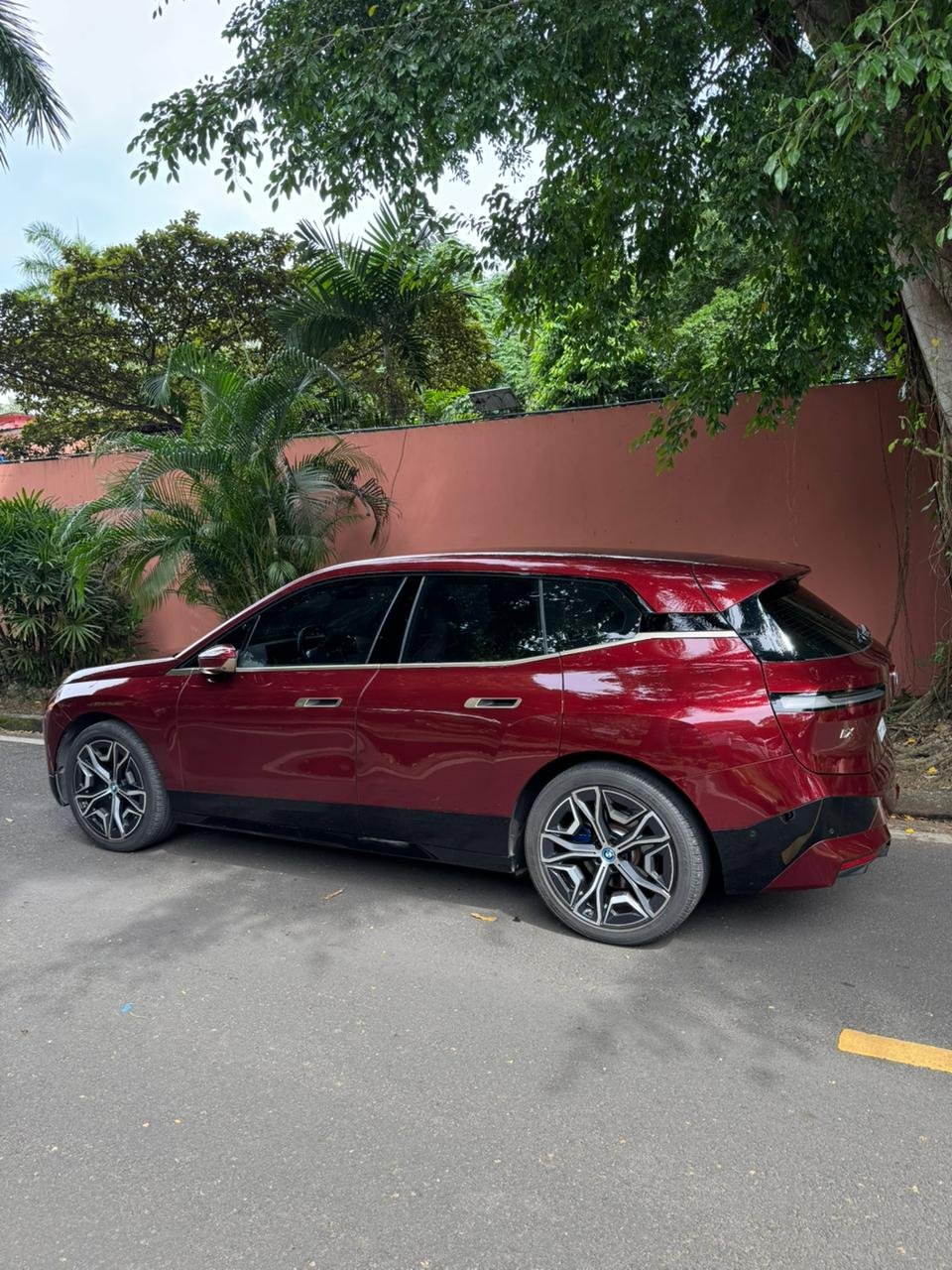 BMW IX 4.0 XDRIVE 2022 - Imagen 4