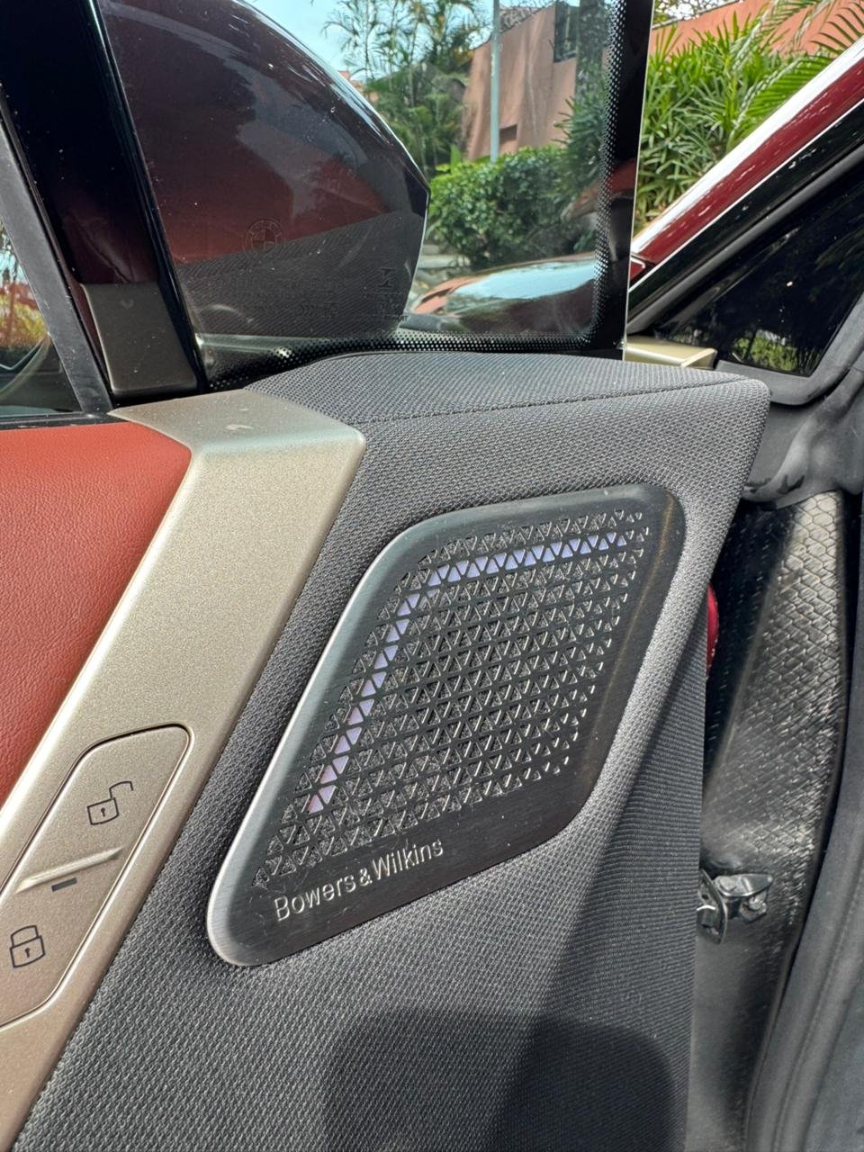 BMW IX 4.0 XDRIVE 2022 - Imagen 15