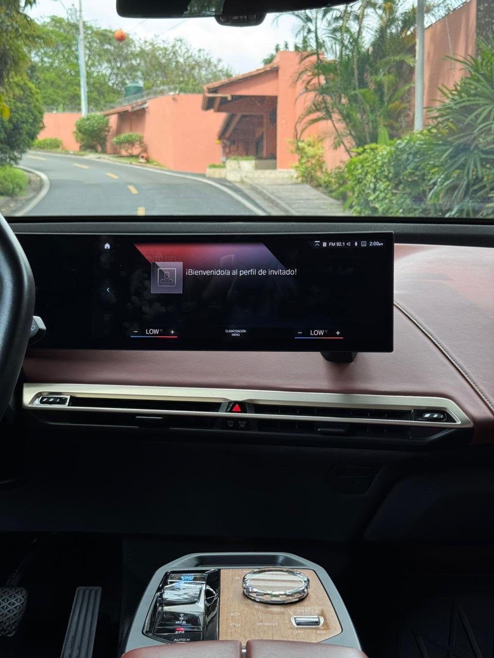 BMW IX 4.0 XDRIVE 2022 - Imagen 16