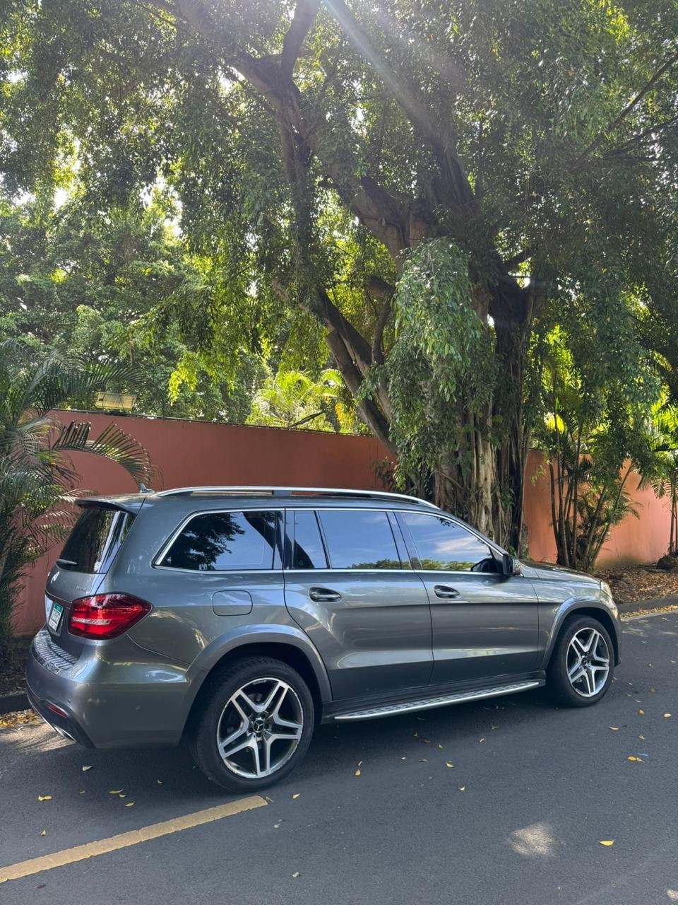 MERCEDES BENZ GLS400 2017 - Imagen 16