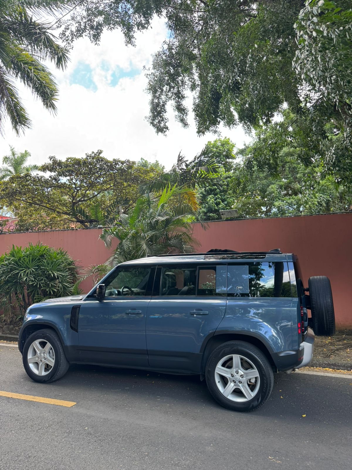 LANDROVER DEFENDER 2022 - Imagen 4