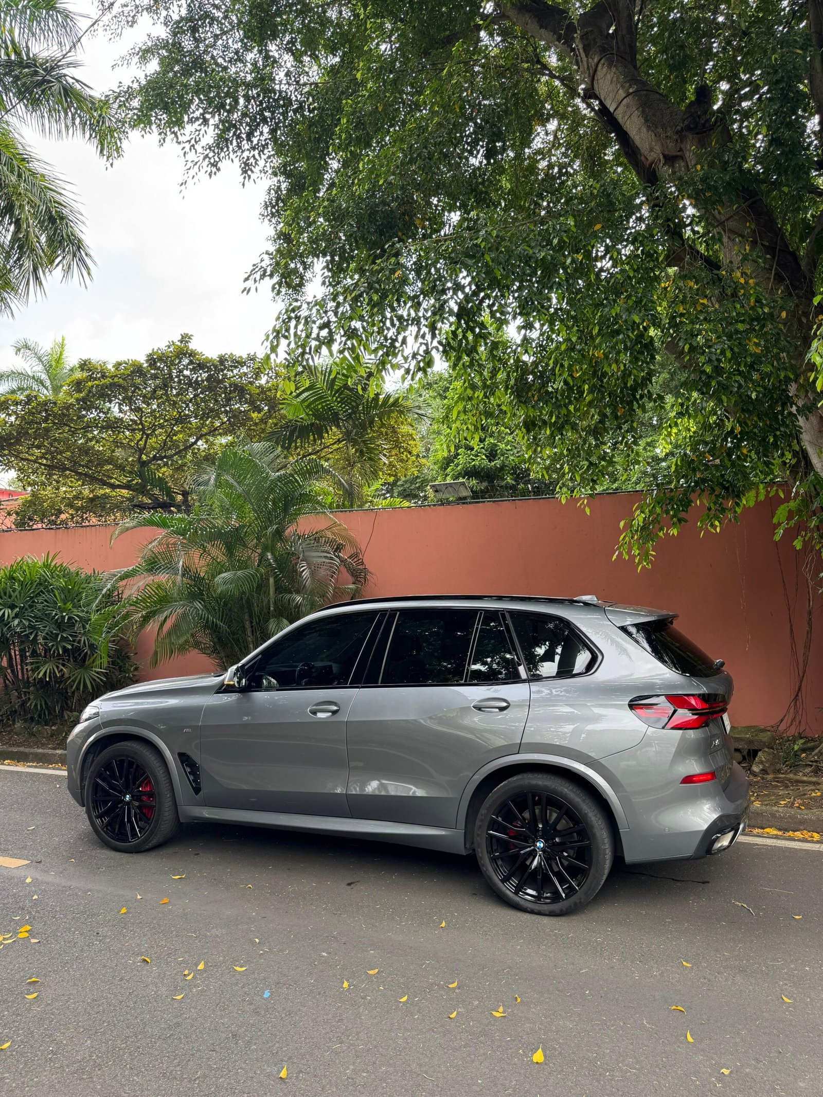 BMW X5 XDRIVE40I KIT M 2024 - Imagen 4