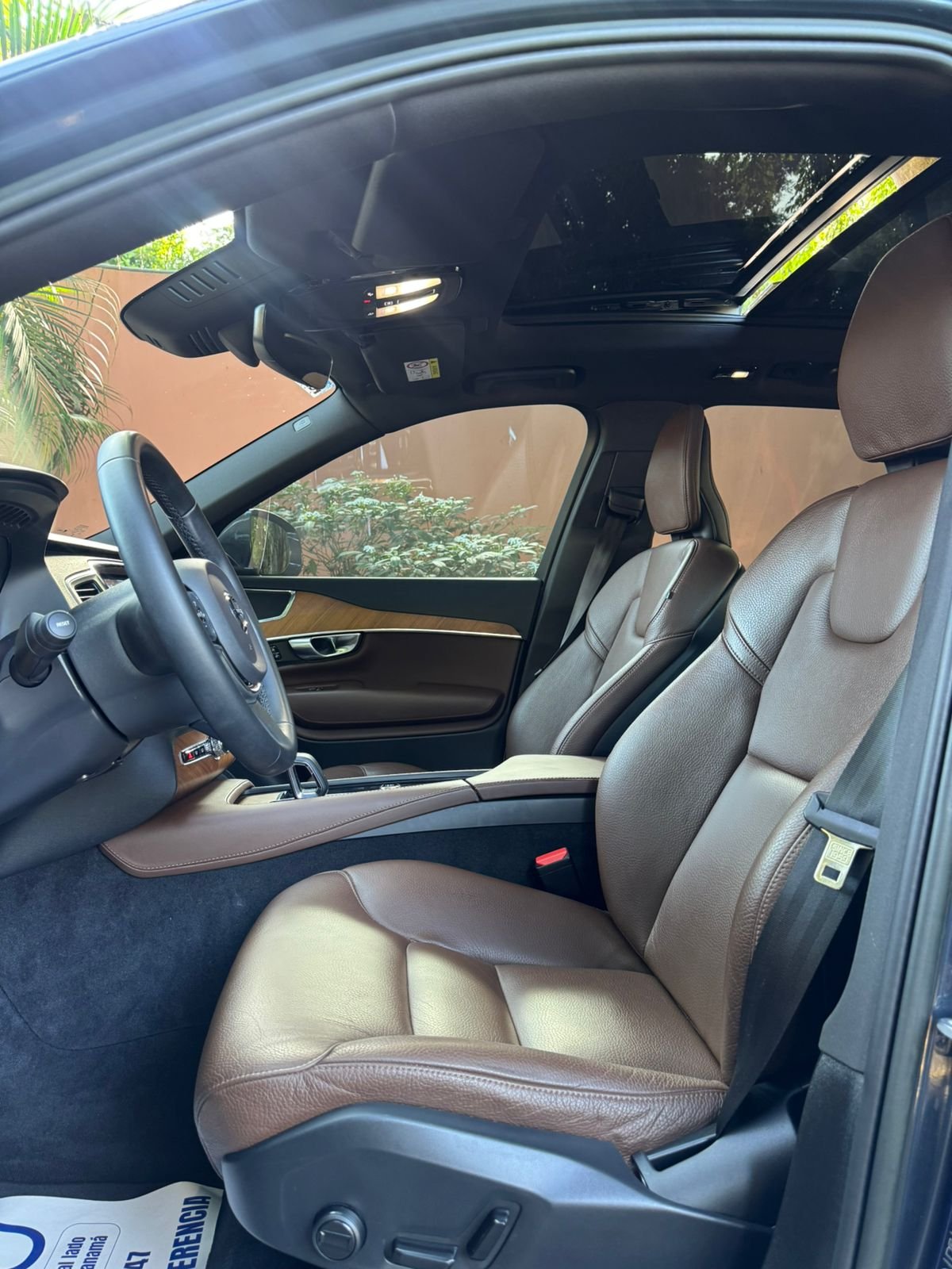 VOLVO XC90 2023 - Imagen 8