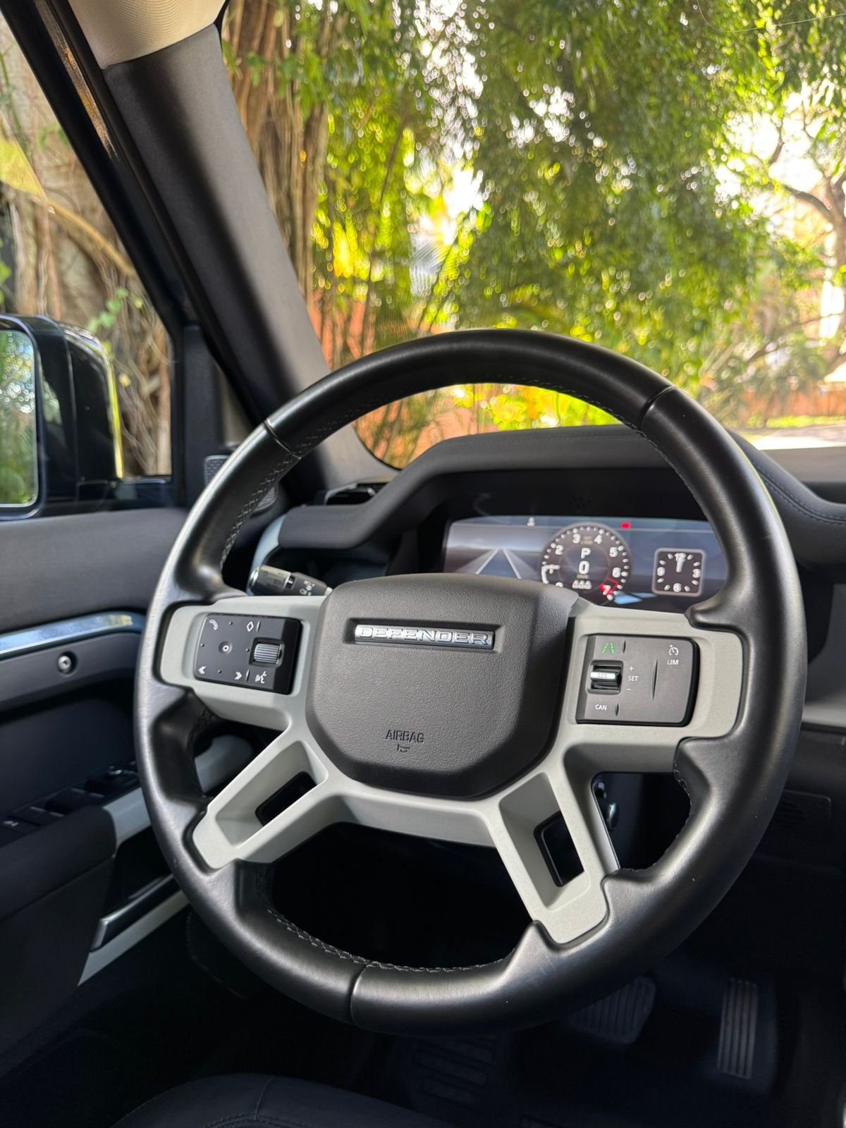 LANDROVER DEFENDER 2022 - Imagen 12