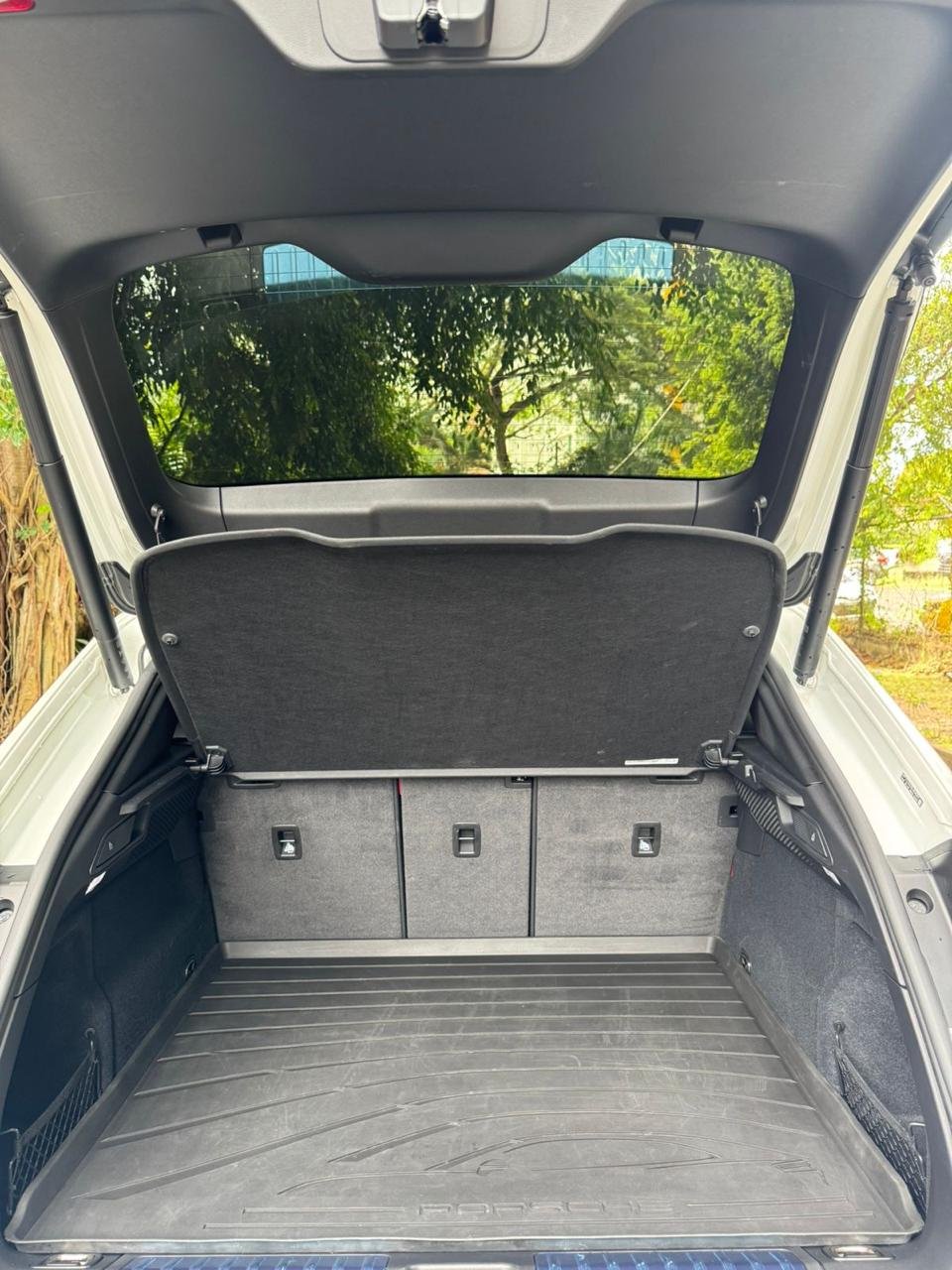 PORSCHE MACAN 4 2025 - Imagen 18