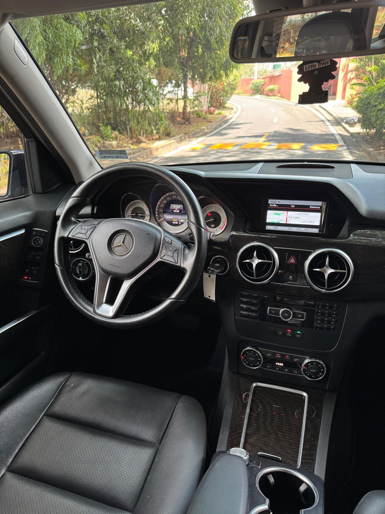 MERCEDES GLK250 - Imagen 6