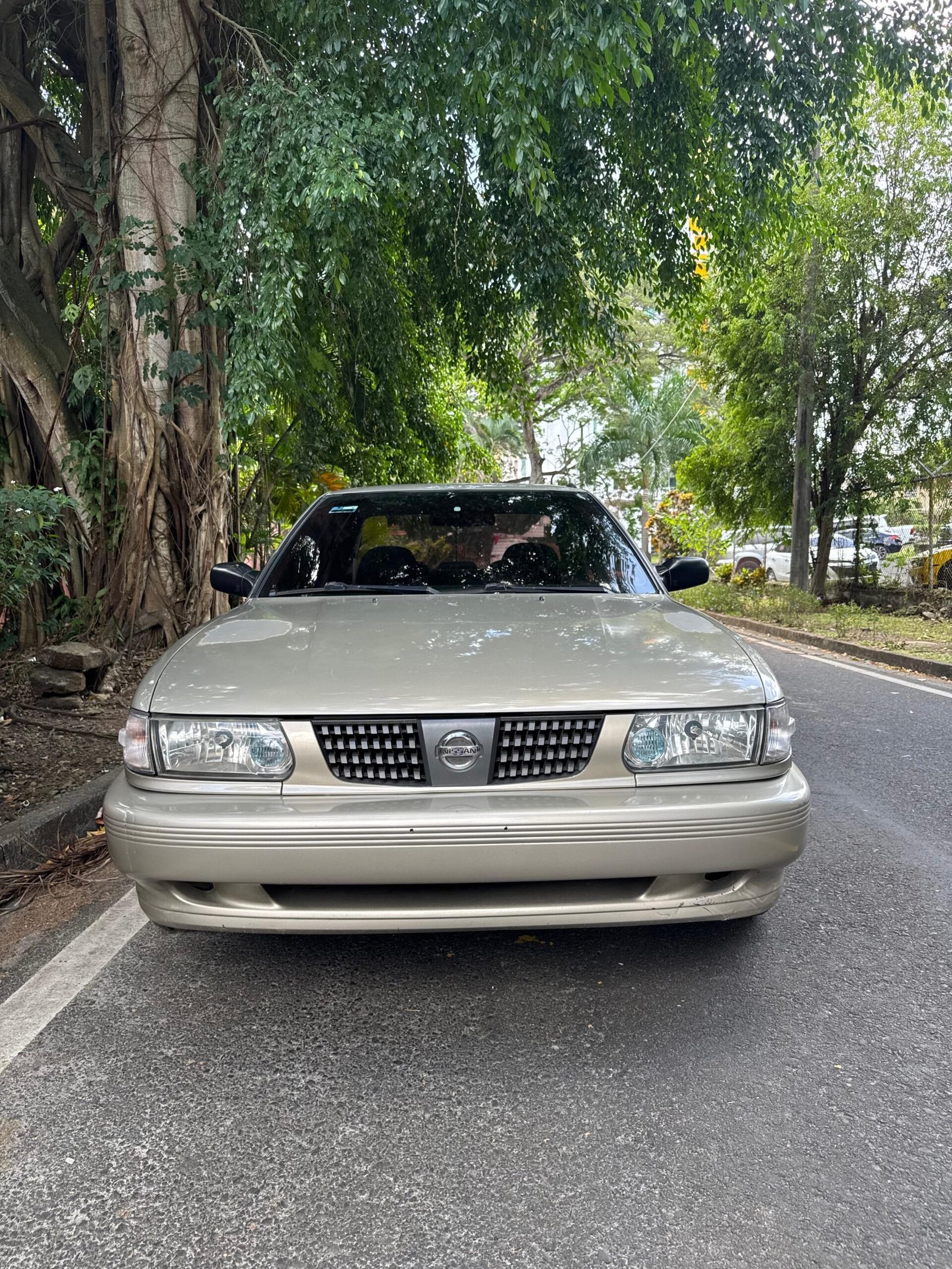NISSAN SENTRA B13 2017 - Imagen 2