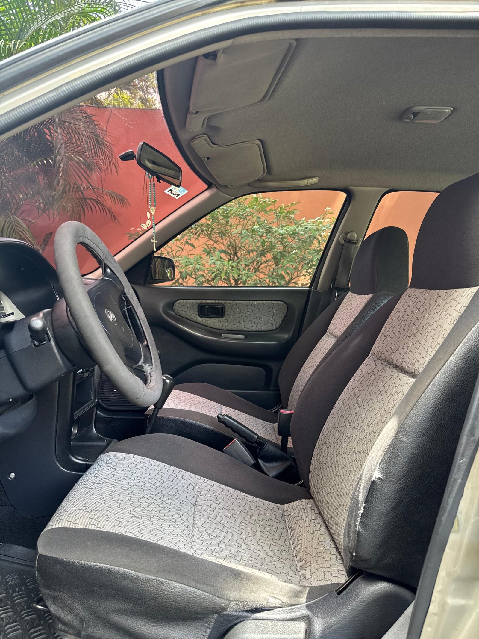 NISSAN SENTRA B13 2017 - Imagen 6