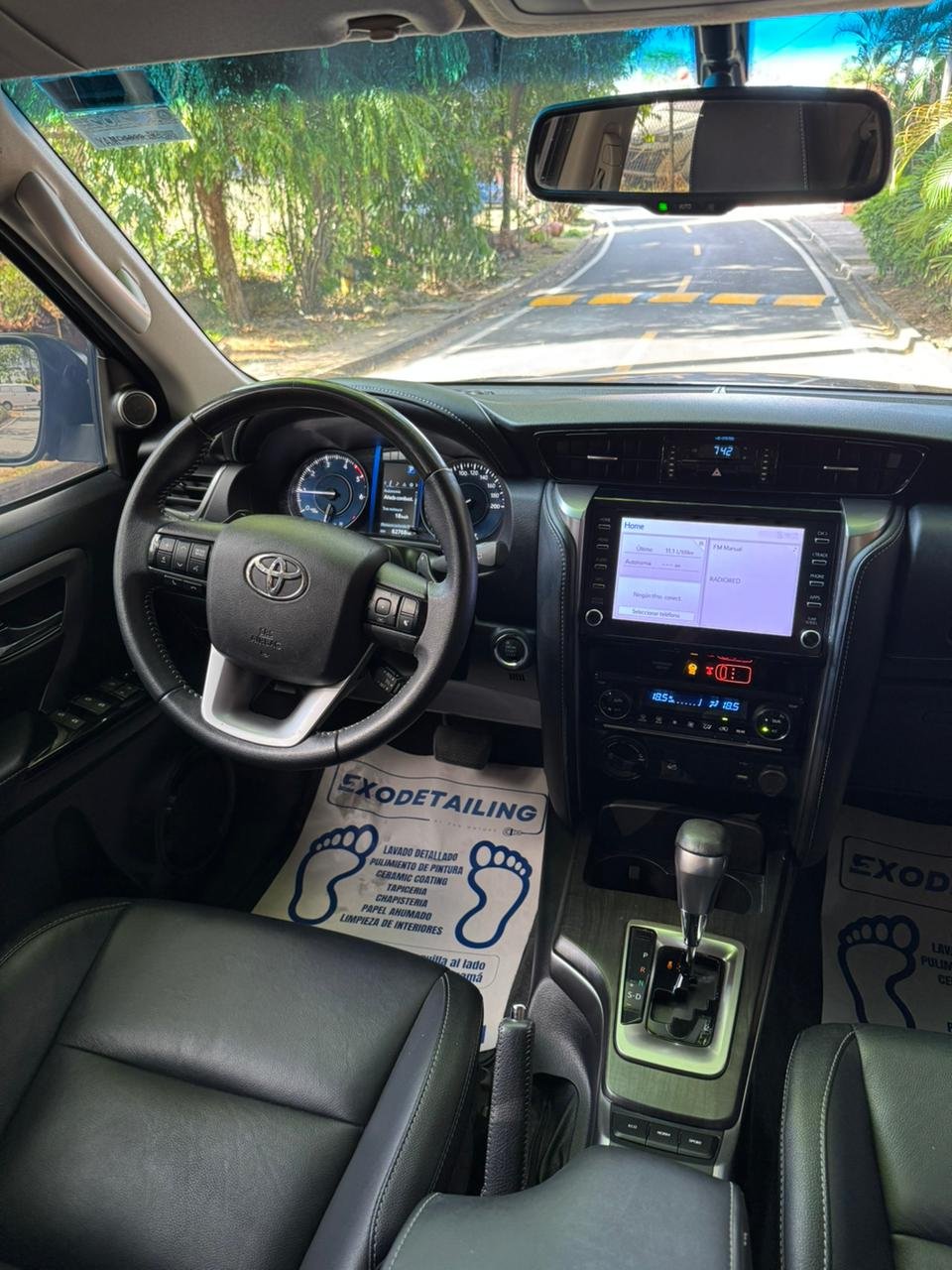 TOYOTA FORTUNER SRV 2022 - Imagen 5