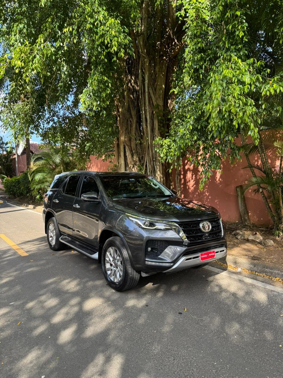 TOYOTA FORTUNER SRV 2022 - Imagen 11