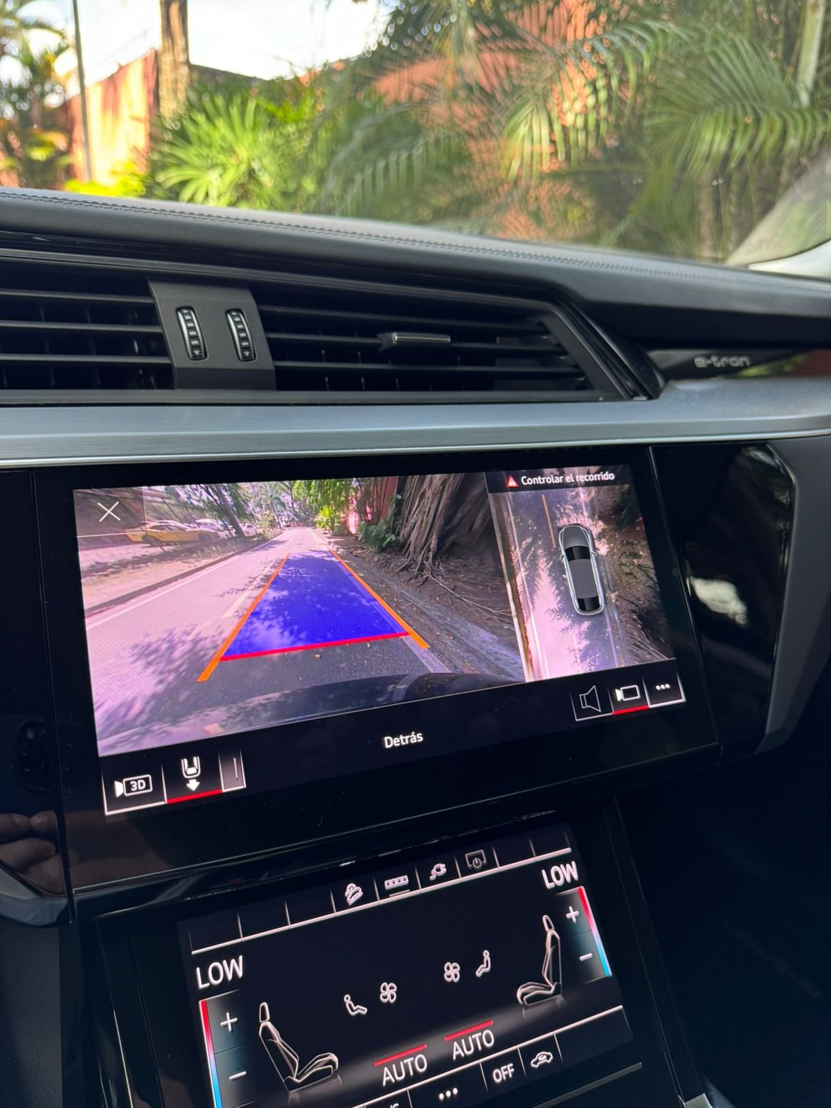 AUDI E-TRON 50 QUATTRO 2024 - Imagen 4