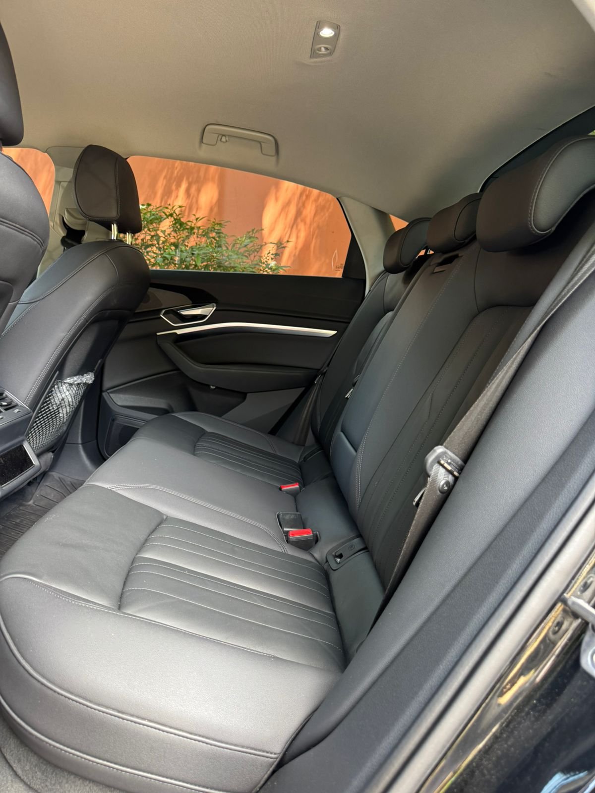 AUDI E-TRON 50 QUATTRO 2024 - Imagen 7