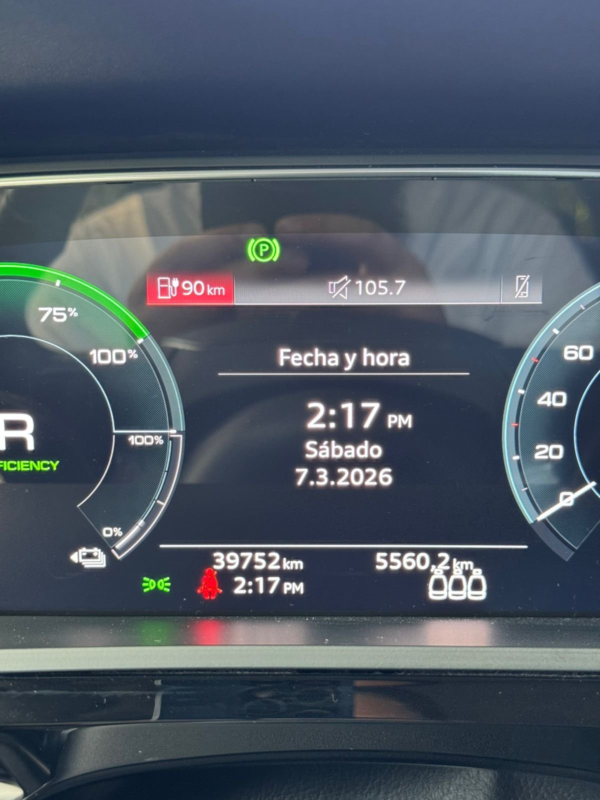 AUDI E-TRON 50 QUATTRO 2024 - Imagen 10