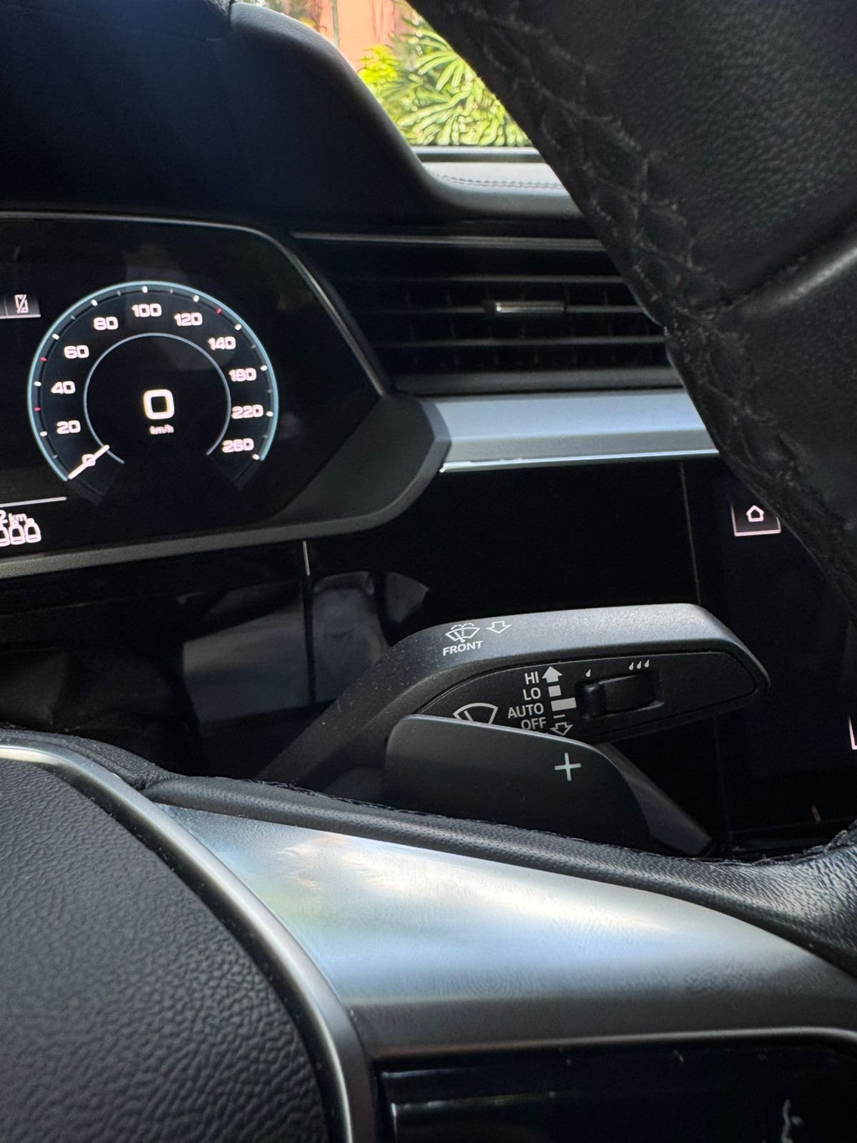 AUDI E-TRON 50 QUATTRO 2024 - Imagen 15