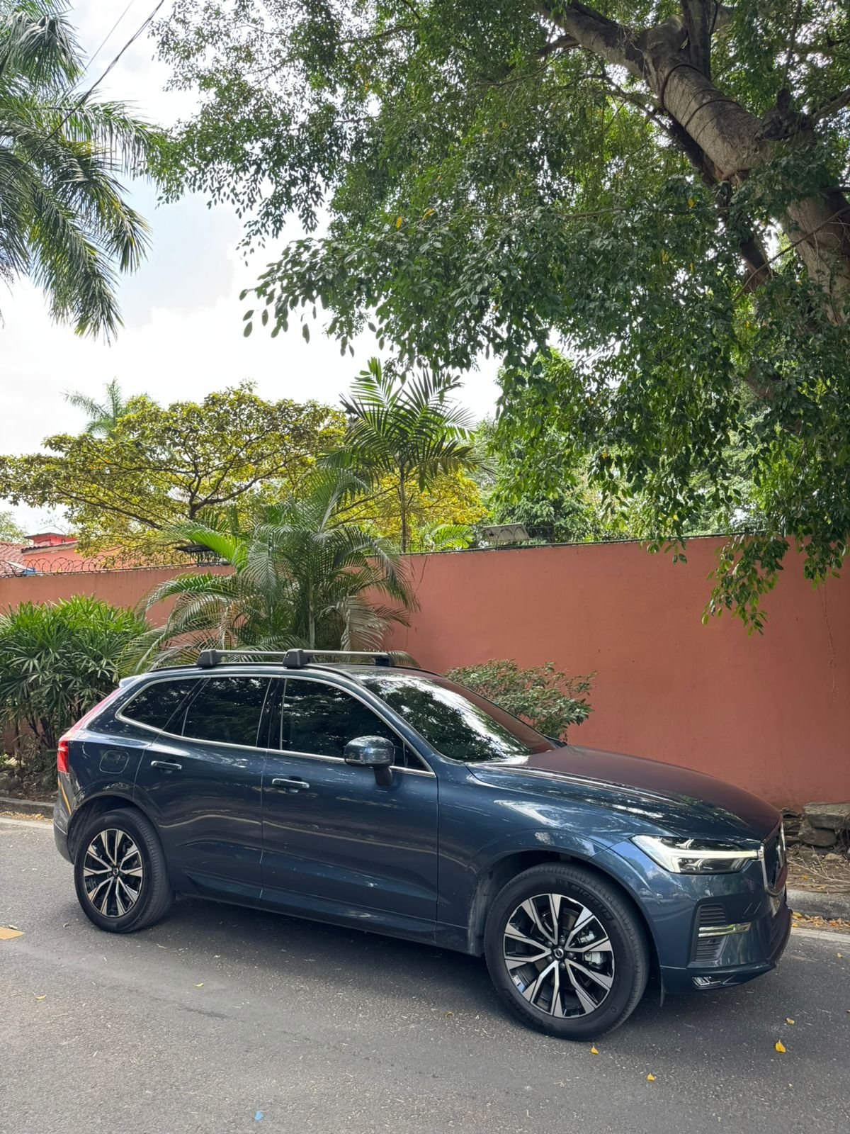 VOLVO XC60 B5 2024 - Imagen 10