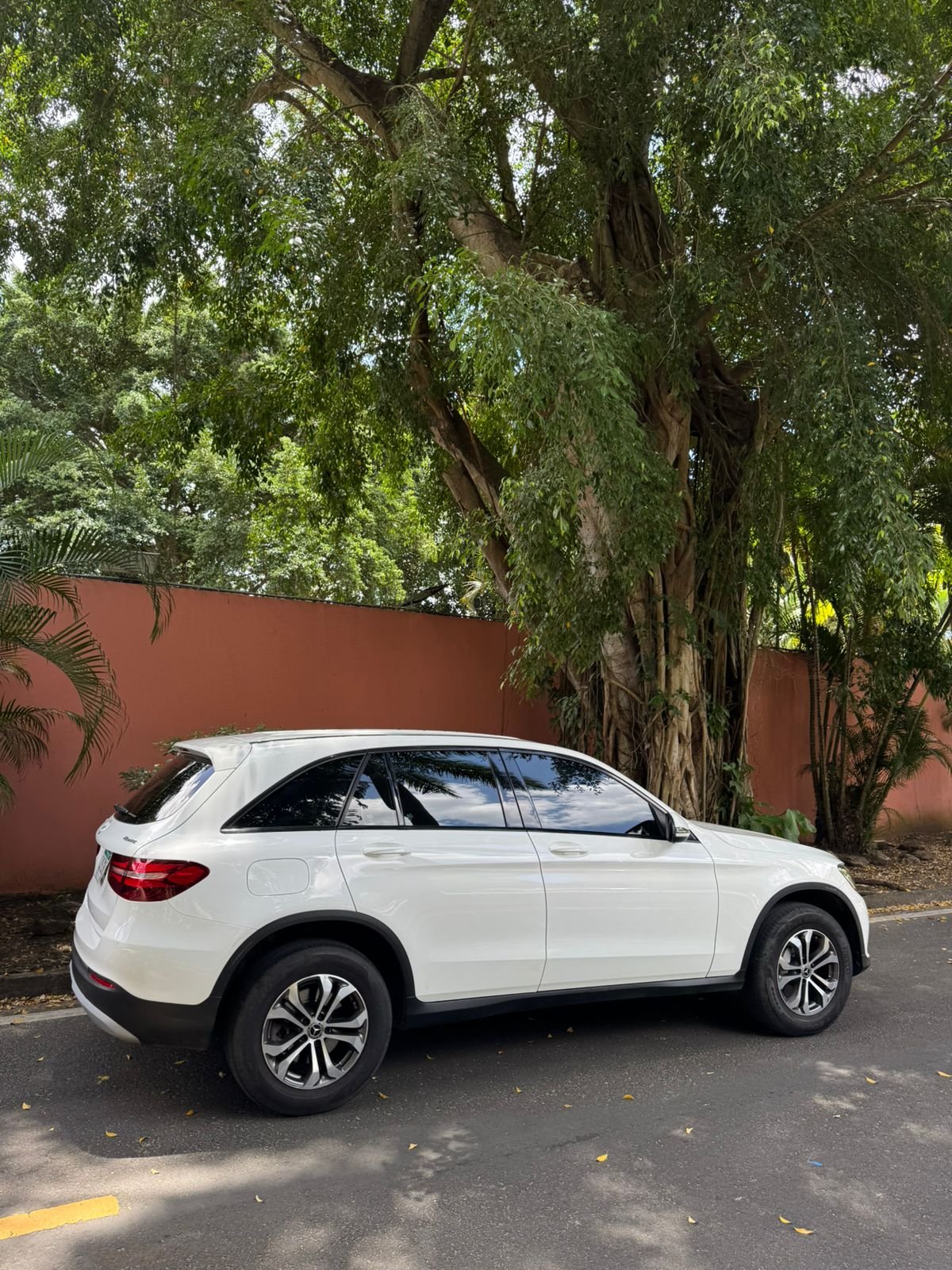 MERCEDES BENZ GLC250 2018 - Imagen 3