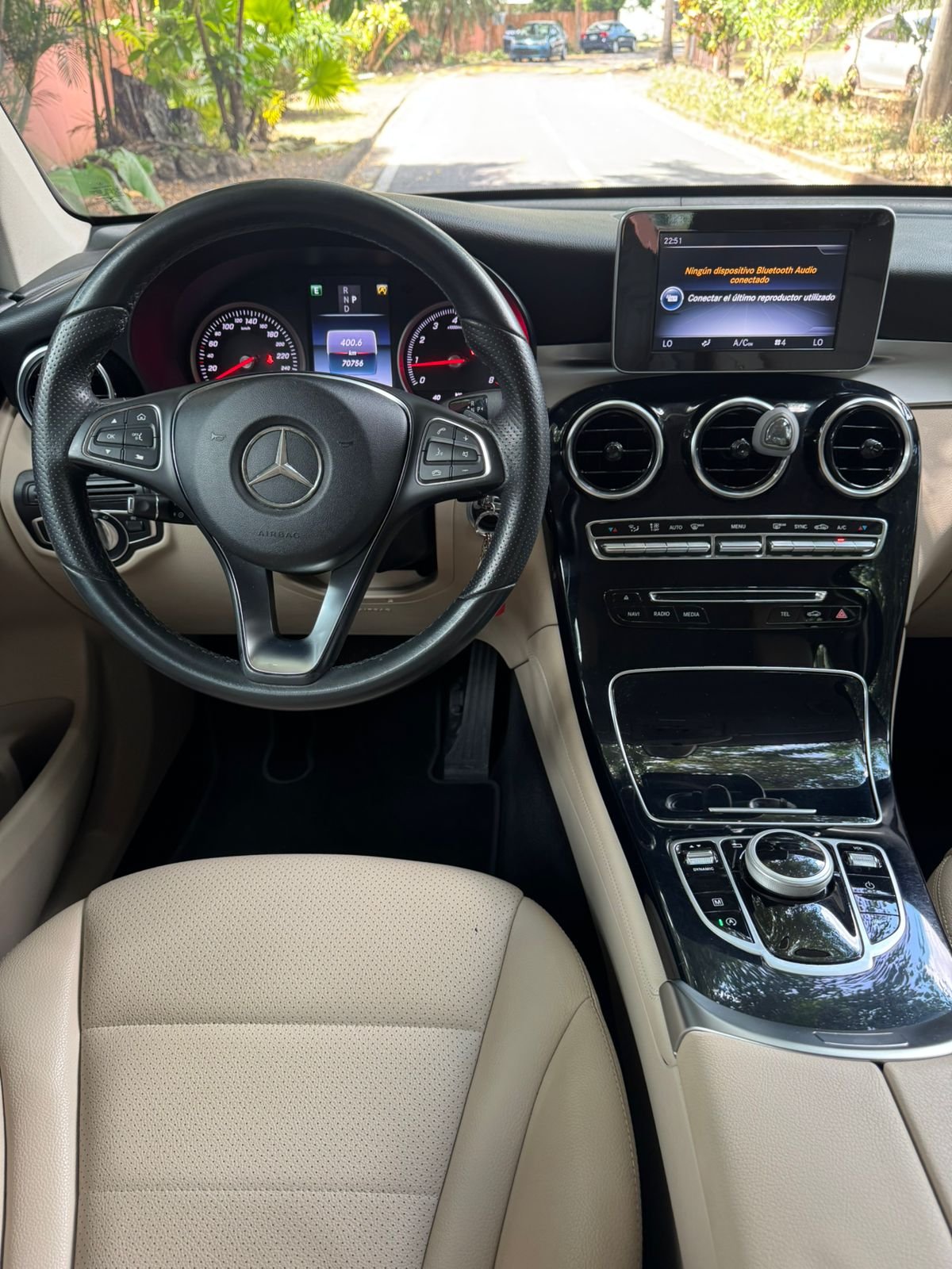 MERCEDES BENZ GLC250 2018 - Imagen 4