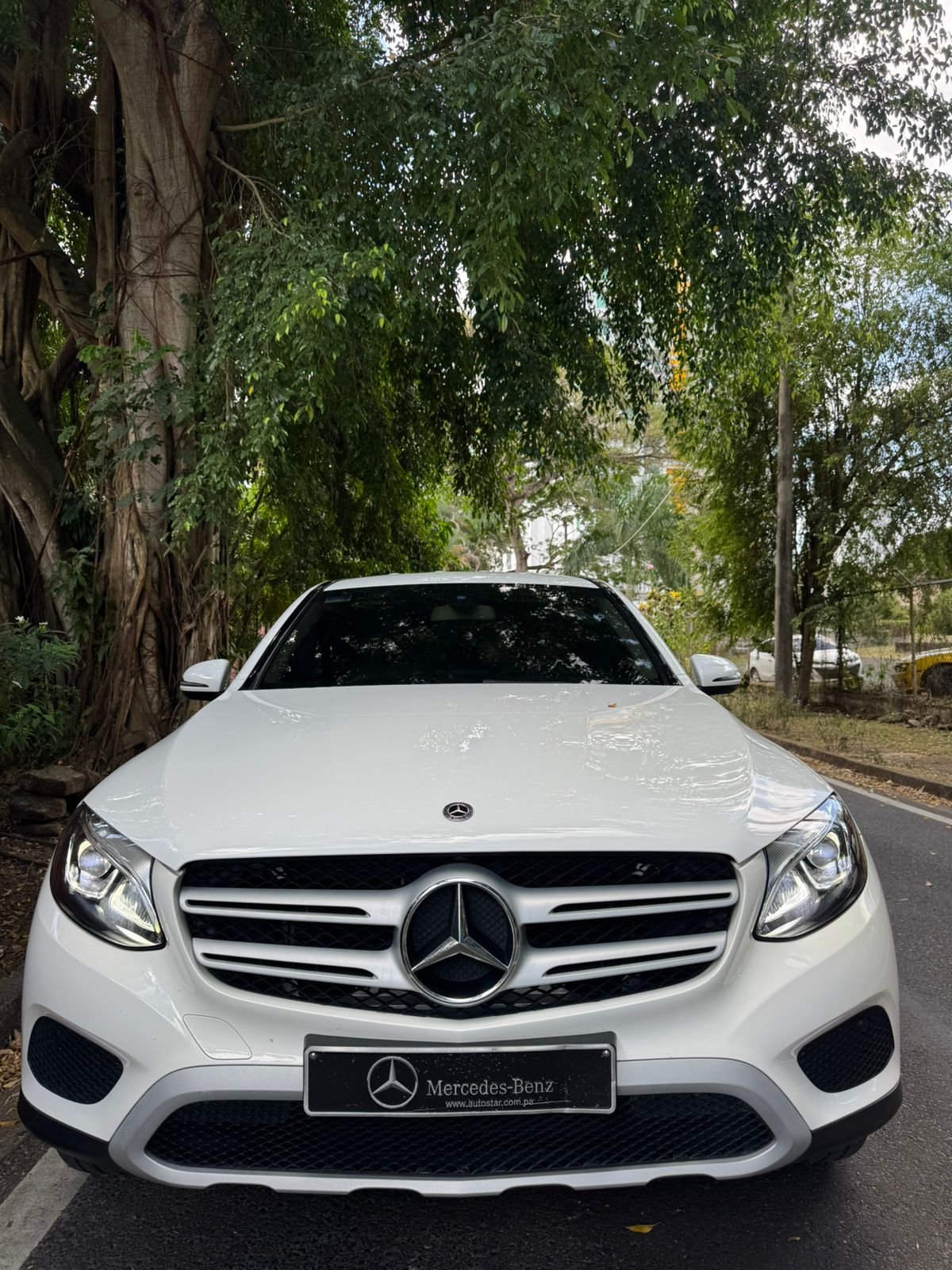MERCEDES BENZ GLC250 2018 - Imagen 6