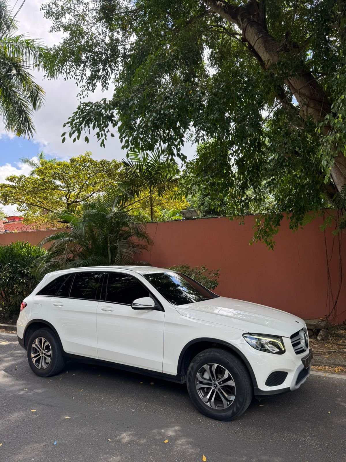 MERCEDES BENZ GLC250 2018 - Imagen 14