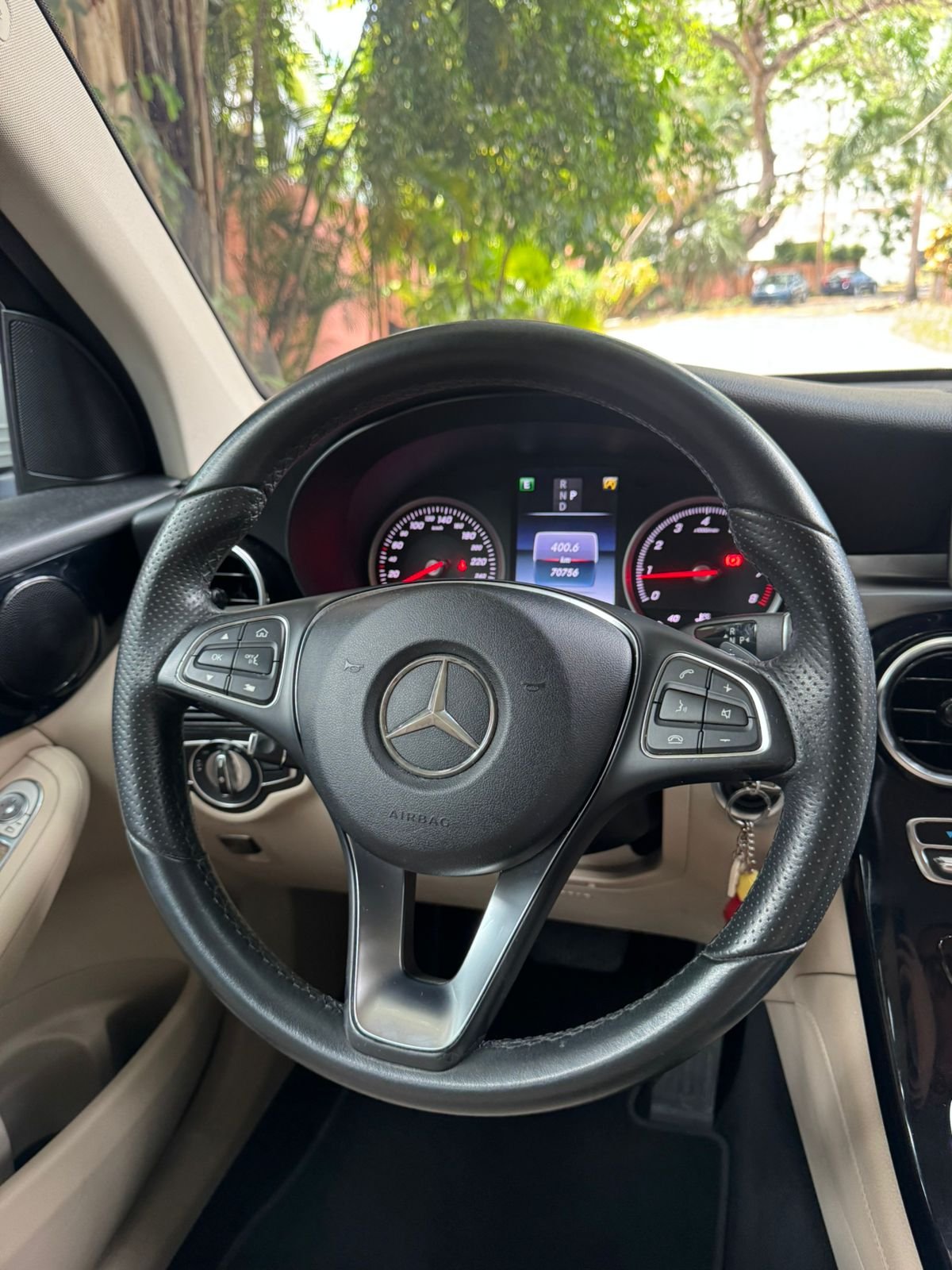 MERCEDES BENZ GLC250 2018 - Imagen 16