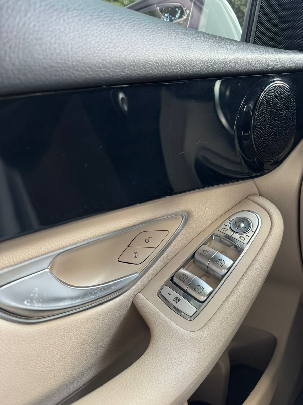 MERCEDES BENZ GLC250 2018 - Imagen 17