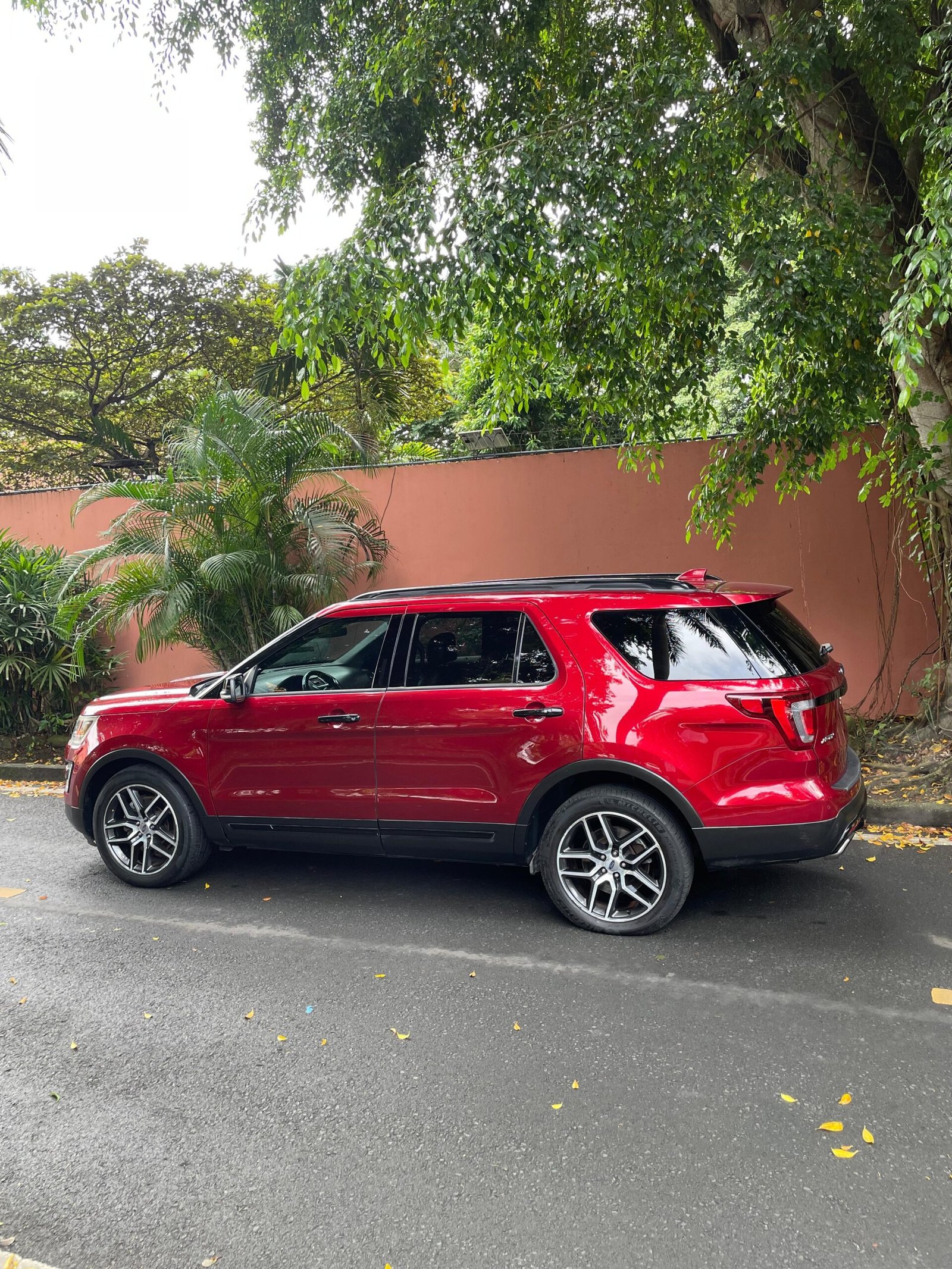 FORD EXPLORER SPORT 2016 - Imagen 2