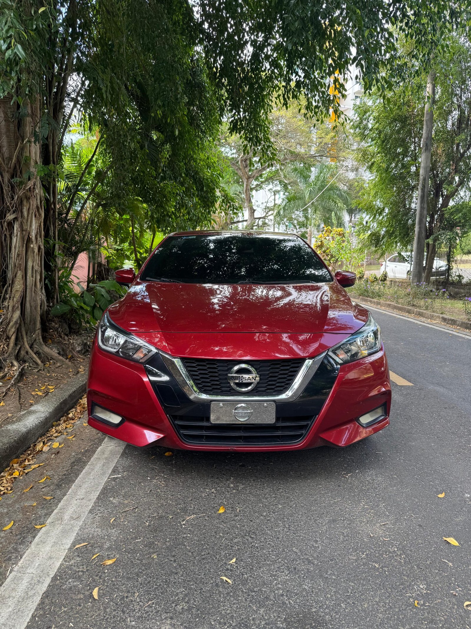 NISSAN VERSA 2020 - Imagen 2
