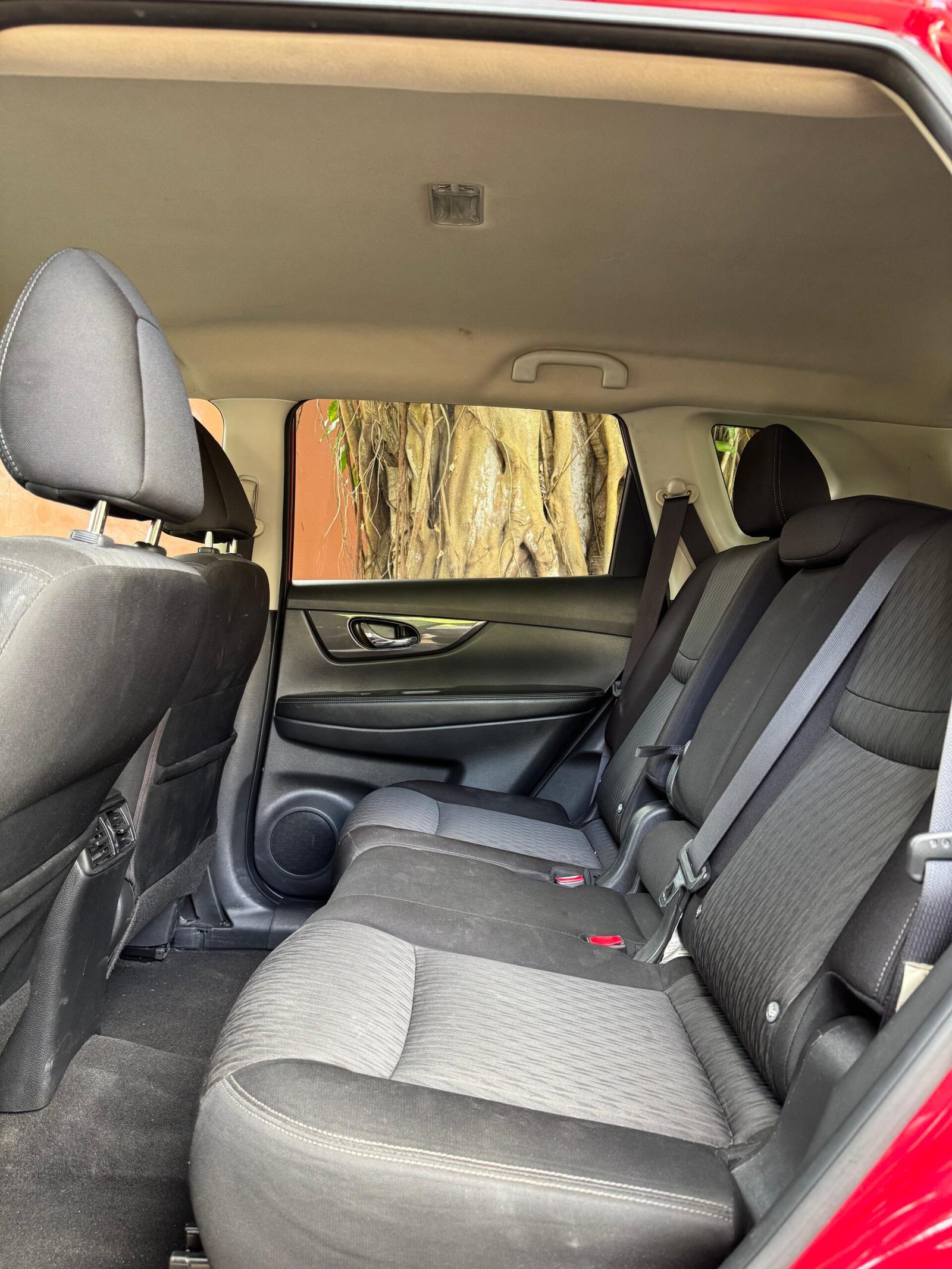 NISSAN XTRAIL 2019 - Imagen 4