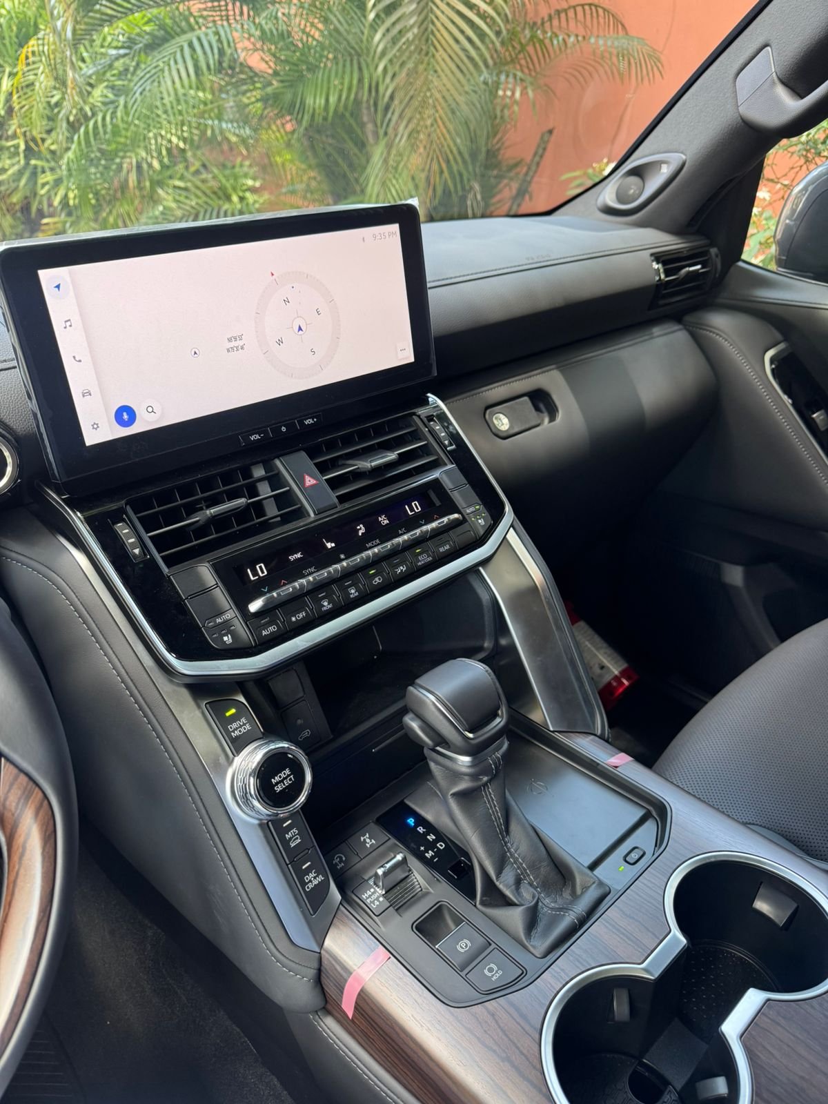 TOYOTA LANDCRUISER LC300 GX.R 2026 - Imagen 8