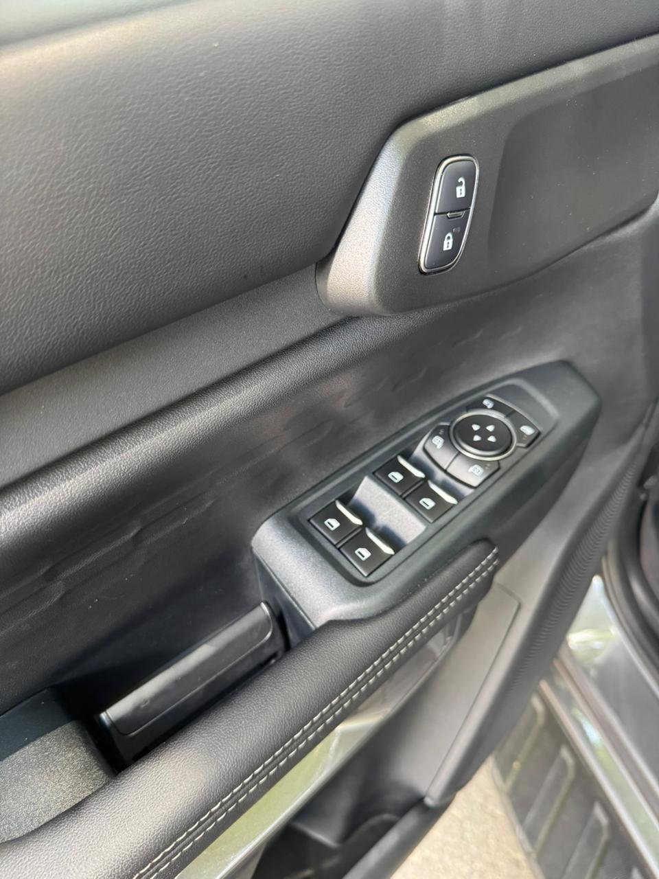 FORD RANGER XLT CAL 2024 - Imagen 10