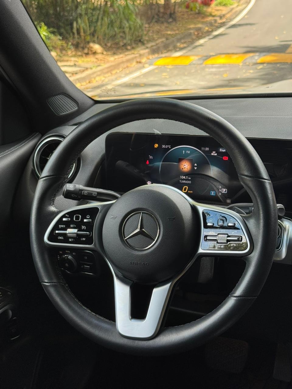 MERCEDES GLB200 2022 - Imagen 8