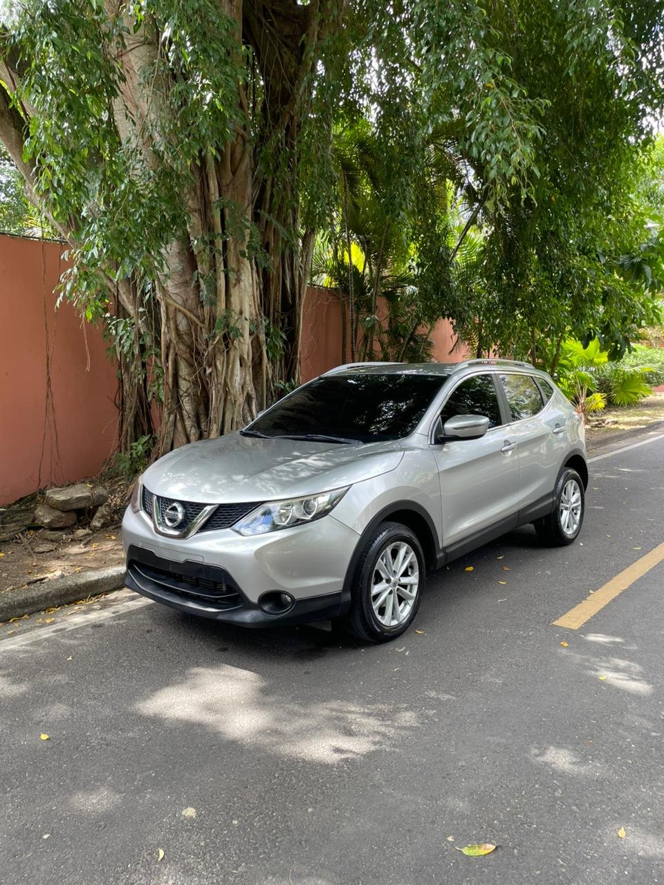 NISSAN QASHQAI 2016