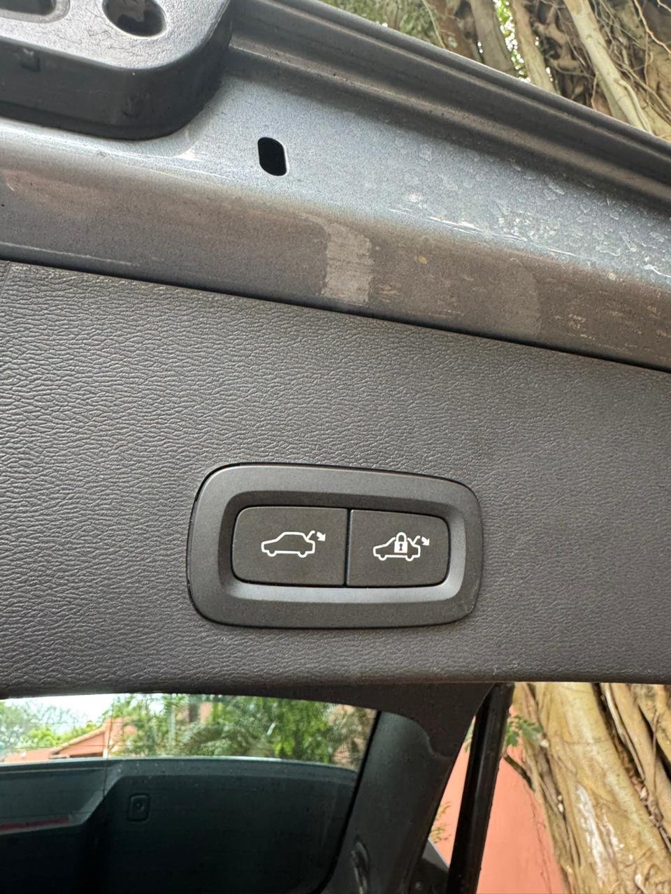 VOLVO XC40 T5 AWD 2018 - Imagen 5