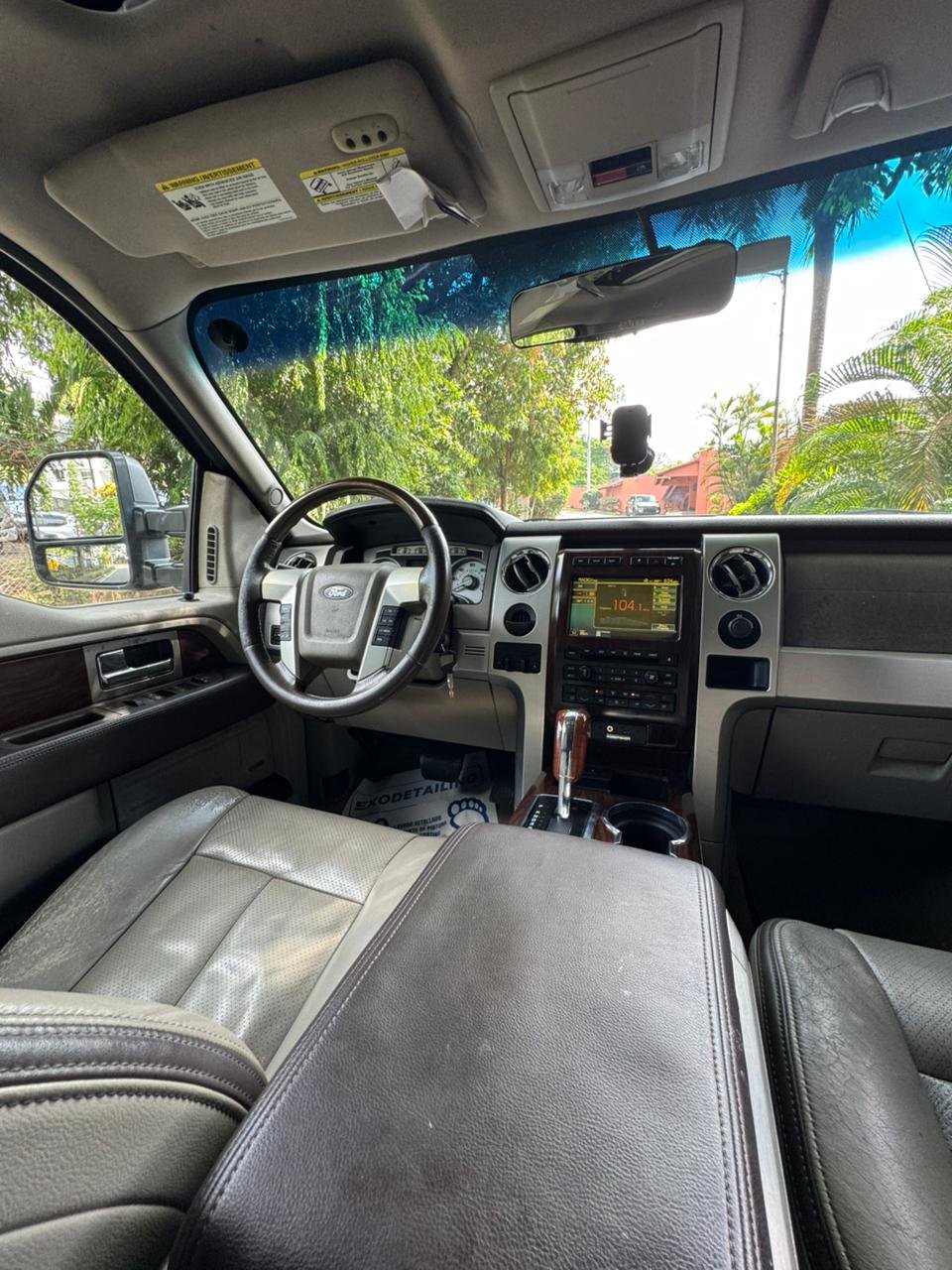 FORD F150 PLATINUM 2010 - Imagen 5