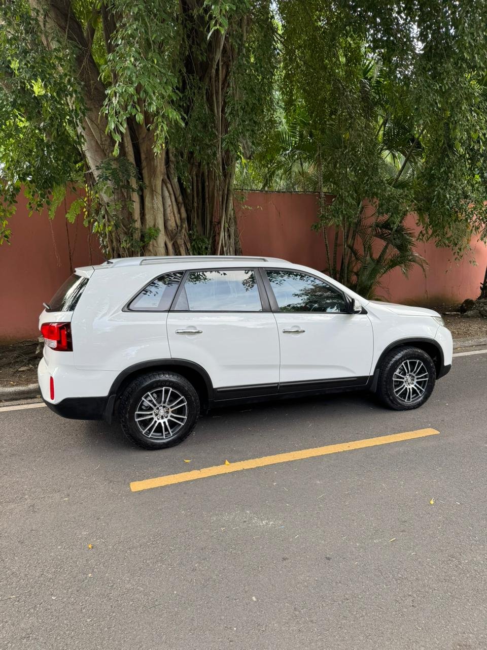 KIA SORENTO 2015 - Imagen 10
