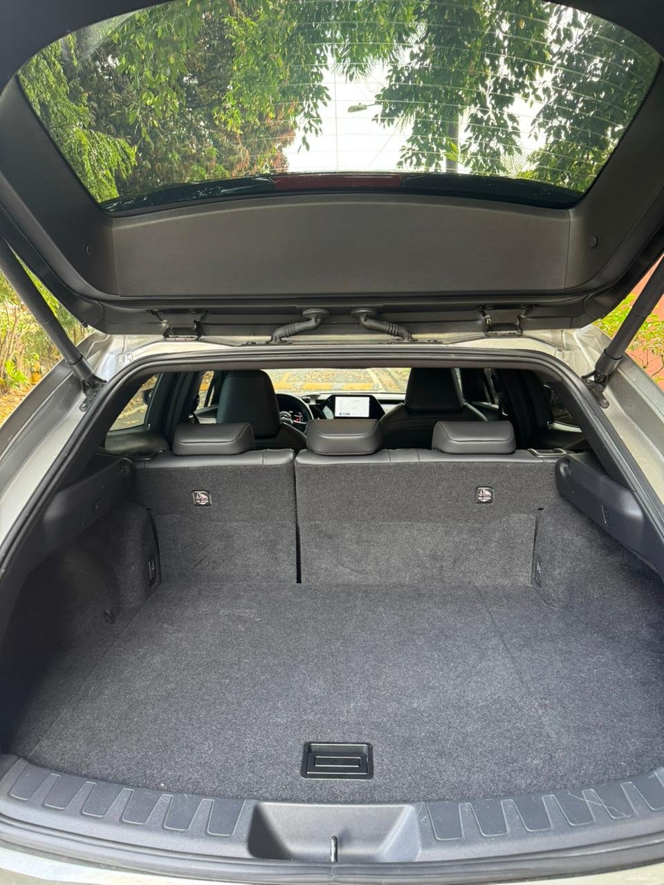 LEXUS UX250H 2024 - Imagen 4