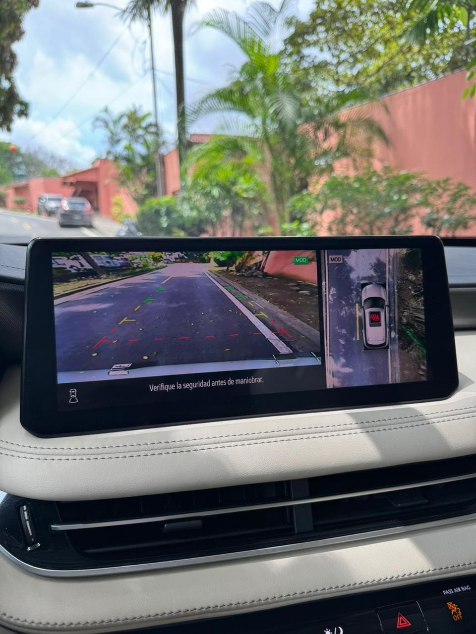 INFINITY QX60 AWD 2025 - Imagen 12