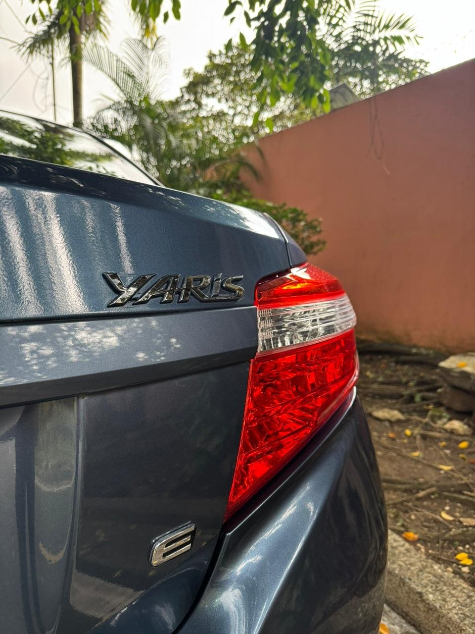 TOYOTA YARIS E 2014 - Imagen 3
