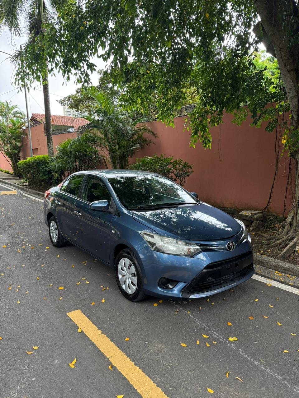 TOYOTA YARIS E 2014 - Imagen 10