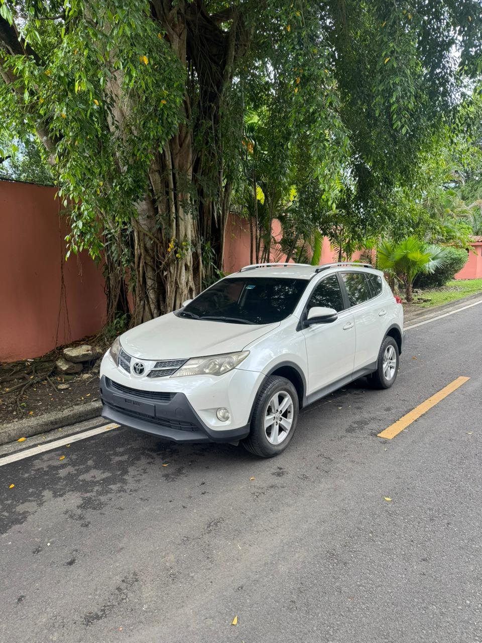 TOYOTA RAV4 2013