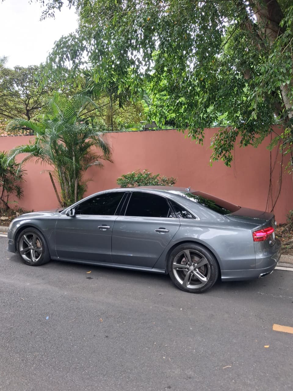 AUDI A8 QUATTRO 2017 - Imagen 3