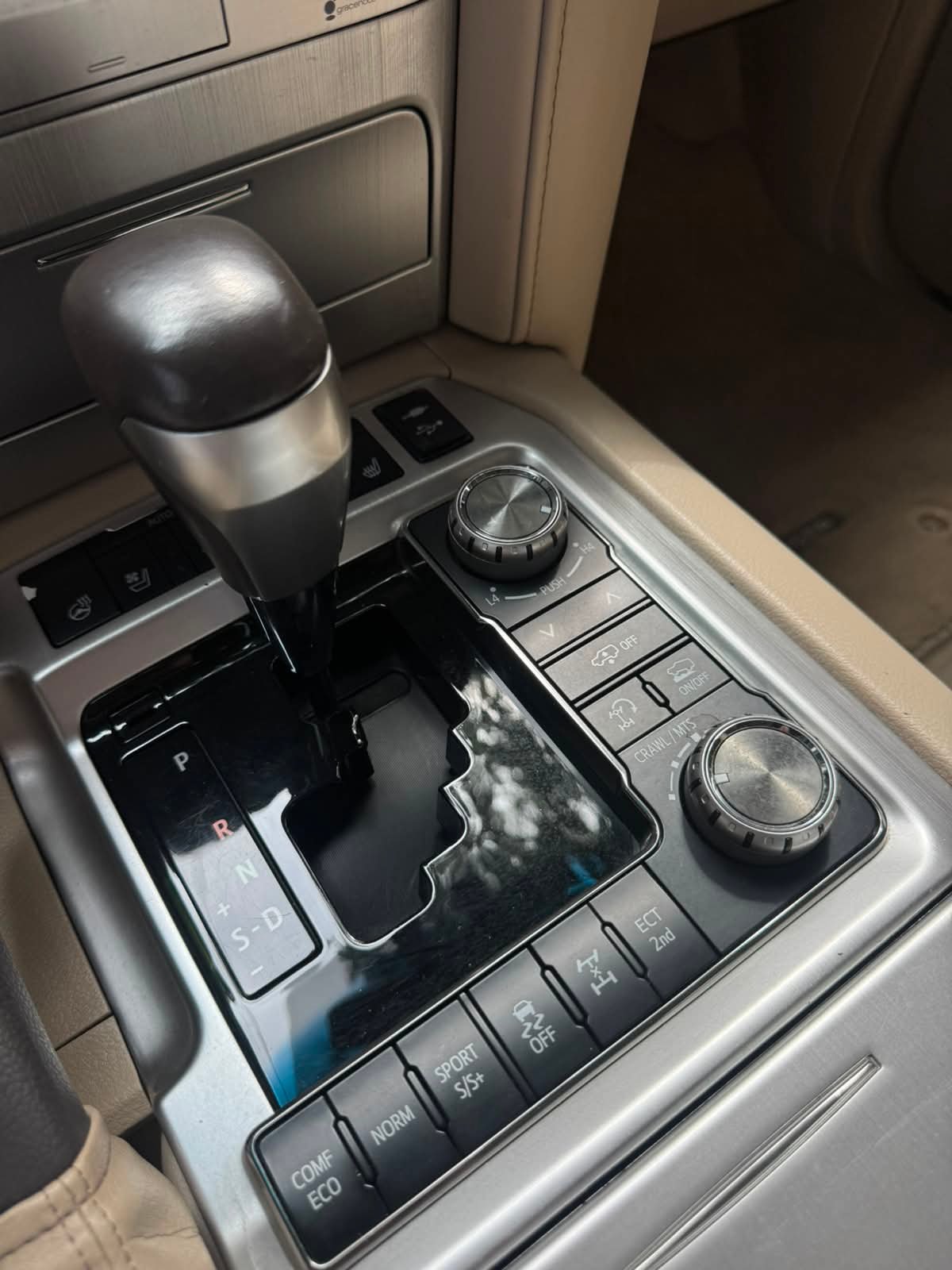 TOYOTA LANDCRUISER EXECUTIVE LOUNGE 2019 - Imagen 11