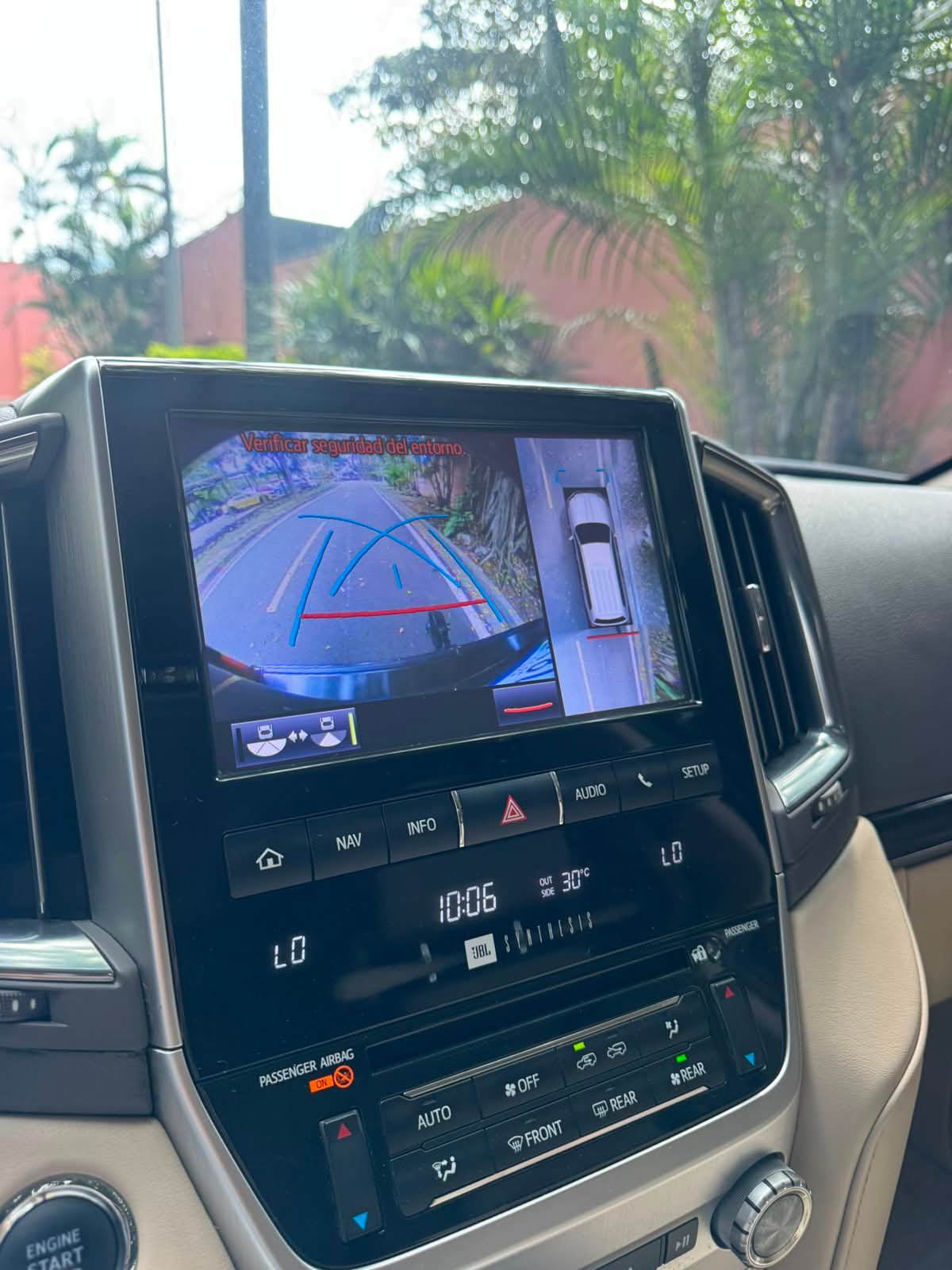 TOYOTA LANDCRUISER EXECUTIVE LOUNGE 2019 - Imagen 12
