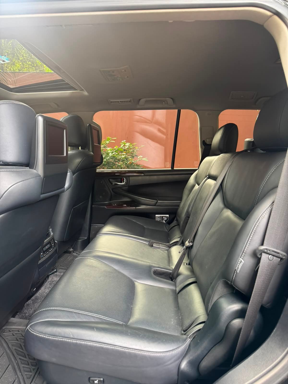 LEXUS LX570 2015 - Imagen 6