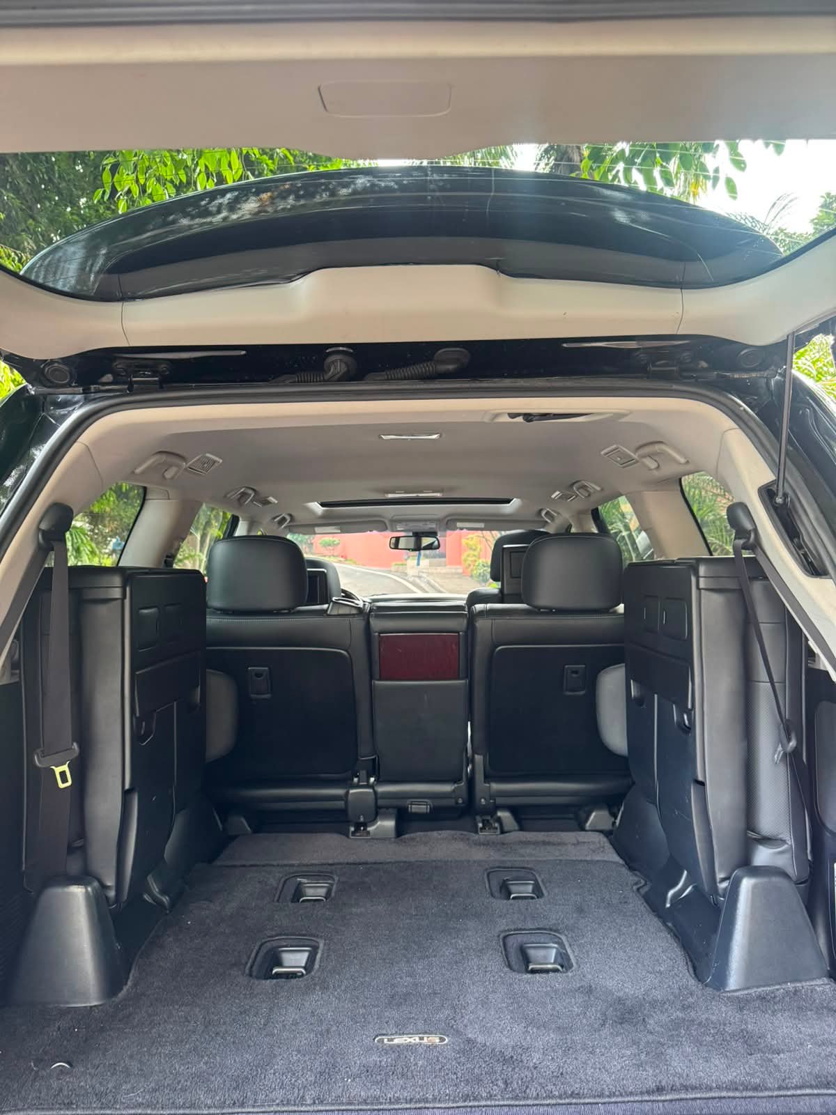 LEXUS LX570 2015 - Imagen 12