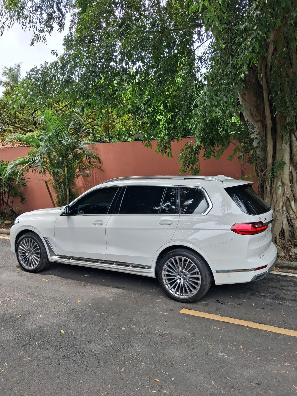 BMW X7 XDRIVE40I 2020 - Imagen 2