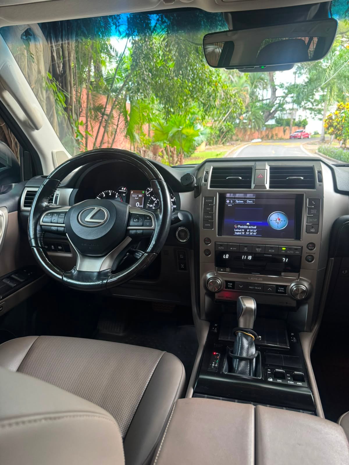 LEXUS GX460 2020 - Imagen 13