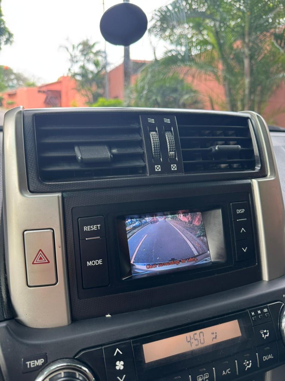 TOYOTA PRADO VX 2012 - Imagen 9