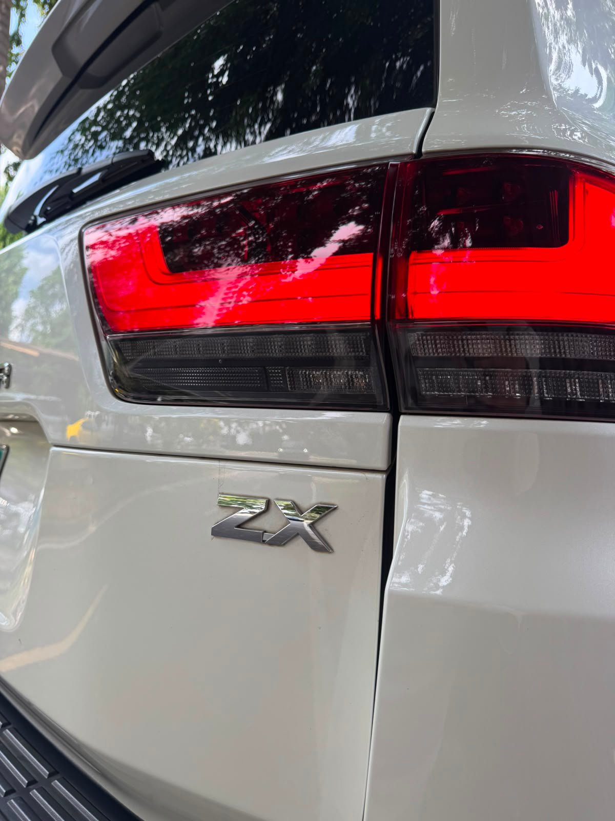 TOYOTA LANDCRUISER LC300 ZX 2025 - Imagen 9